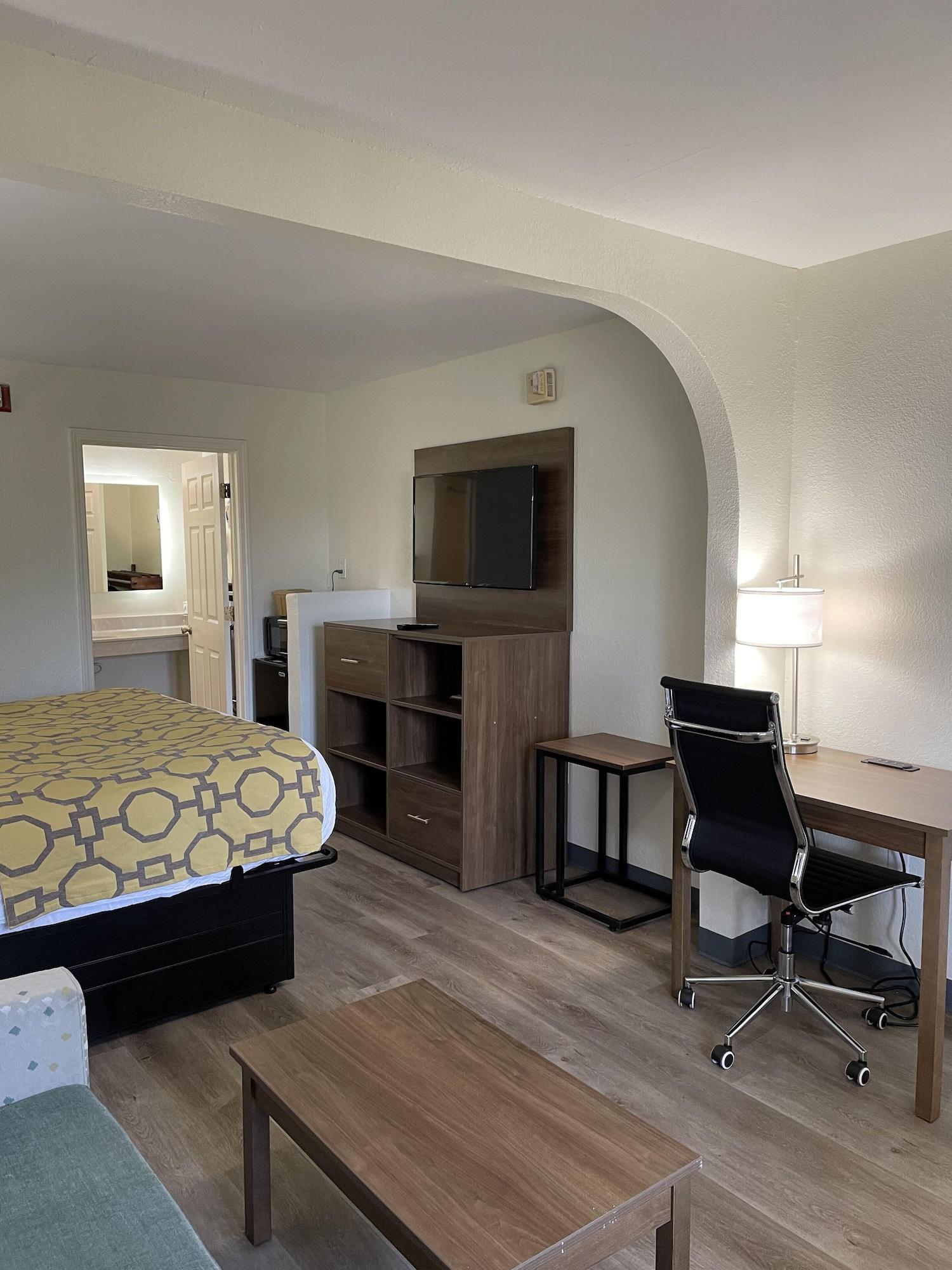 Baymont By Wyndham Biloxi - Ocean Springs Motell Exteriör bild