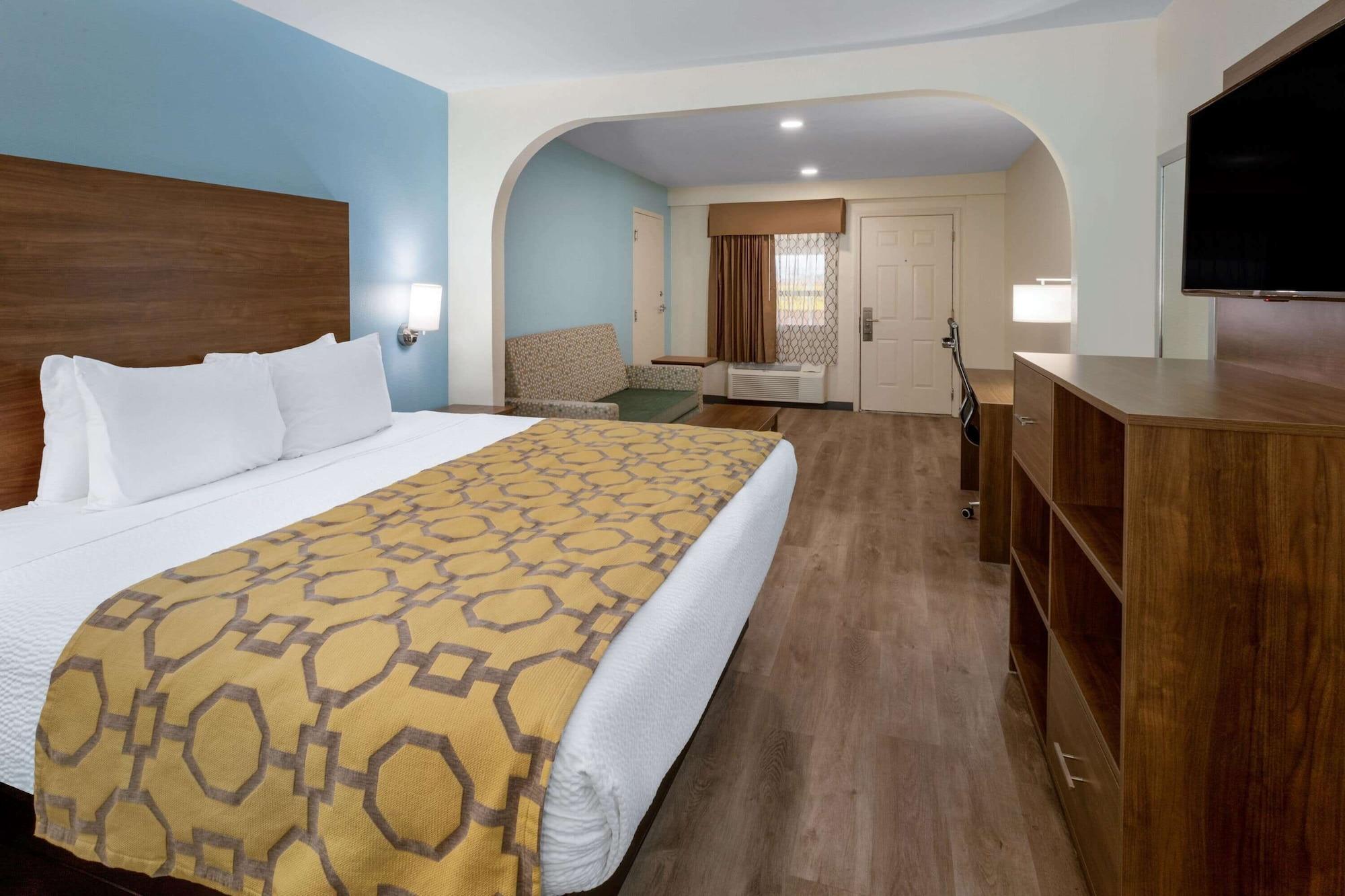Baymont By Wyndham Biloxi - Ocean Springs Motell Exteriör bild
