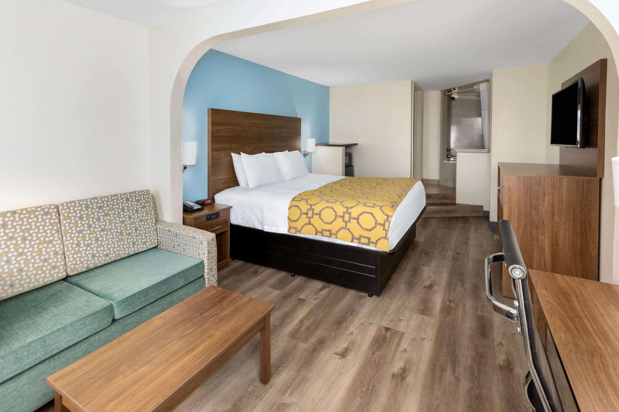Baymont By Wyndham Biloxi - Ocean Springs Motell Exteriör bild